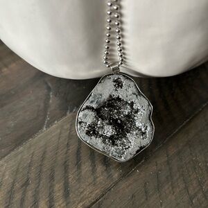 Silver Geode Pendant Necklace